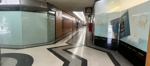 49m² Commercial property in Rio Tinto, Portugal No. 82714 18