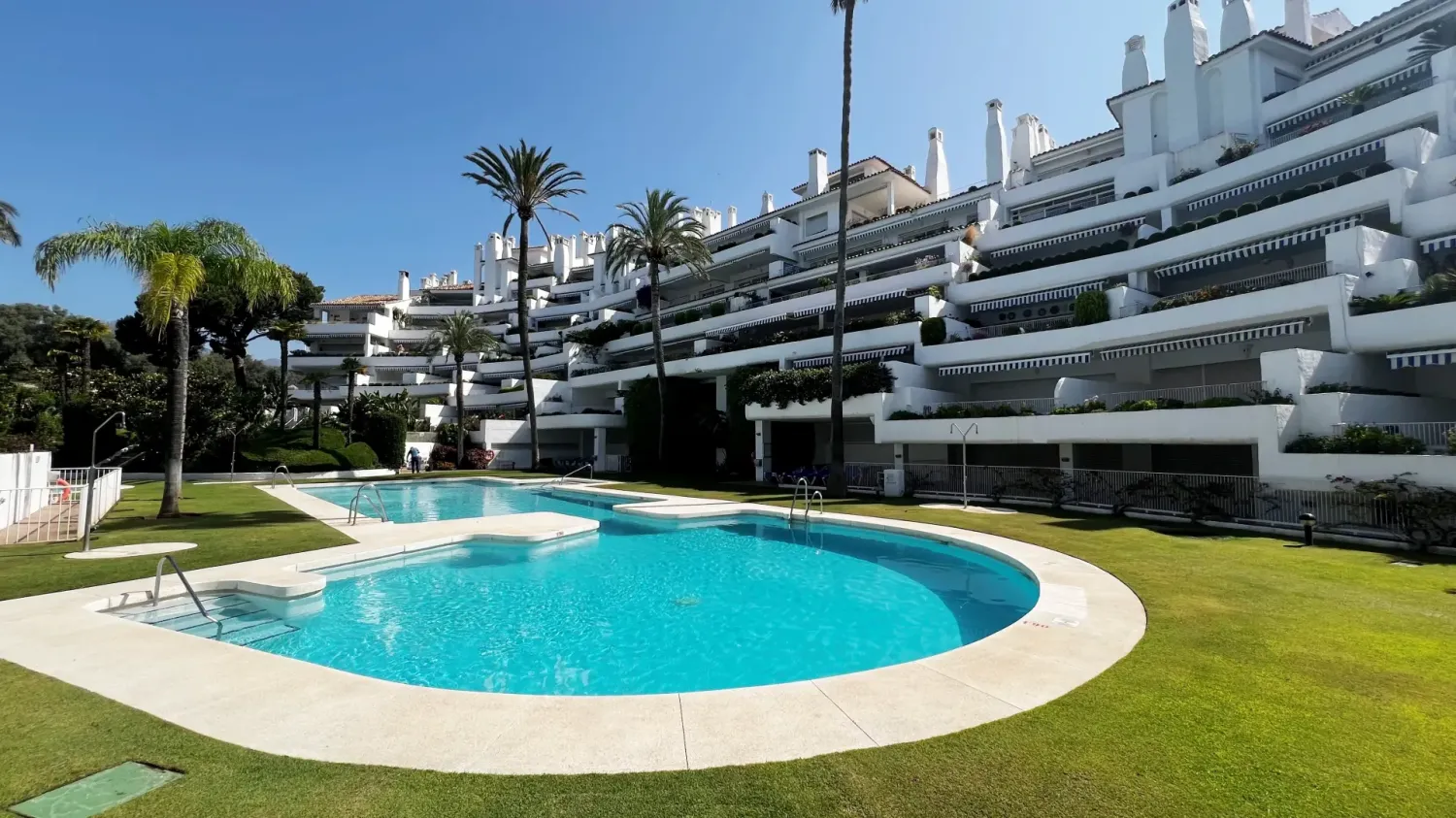 3 غرف نوم منزل ذو طابقين في Marbella, Spain رقم 179333