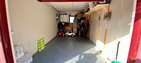 Casa de 4 habitaciónes en Pegognaga, Italy No. 138682 7