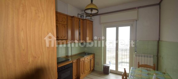 2 Schlafzimmer Wohnung in Piacenza, Italy, Nr. 215273 2
