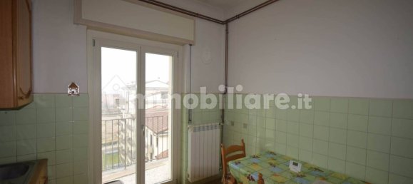 2 Schlafzimmer Wohnung in Piacenza, Italy, Nr. 215273 3