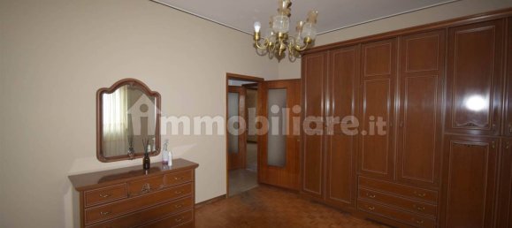 2 Schlafzimmer Wohnung in Piacenza, Italy, Nr. 215273 6