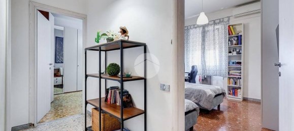 2 bedrooms Apartment in Rome, Italy No. 54749 14