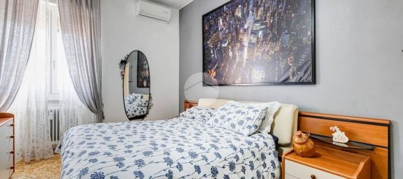 2 bedrooms Apartment in Rome, Italy No. 54749 22