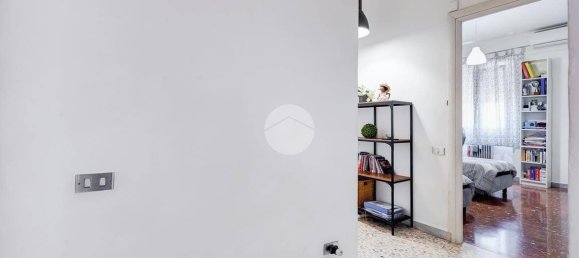 2 bedrooms Apartment in Rome, Italy No. 54749 13