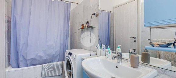 2 bedrooms Apartment in Rome, Italy No. 54749 7