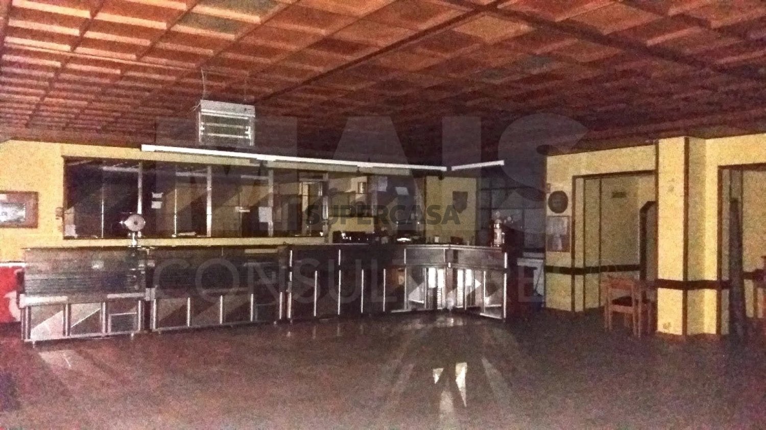 200m² Commercial property in Corroios, Portugal No. 160300