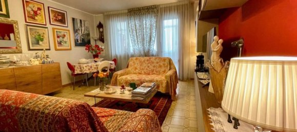 4 rooms Apartment in Pordenone, Italy No. 111764 11