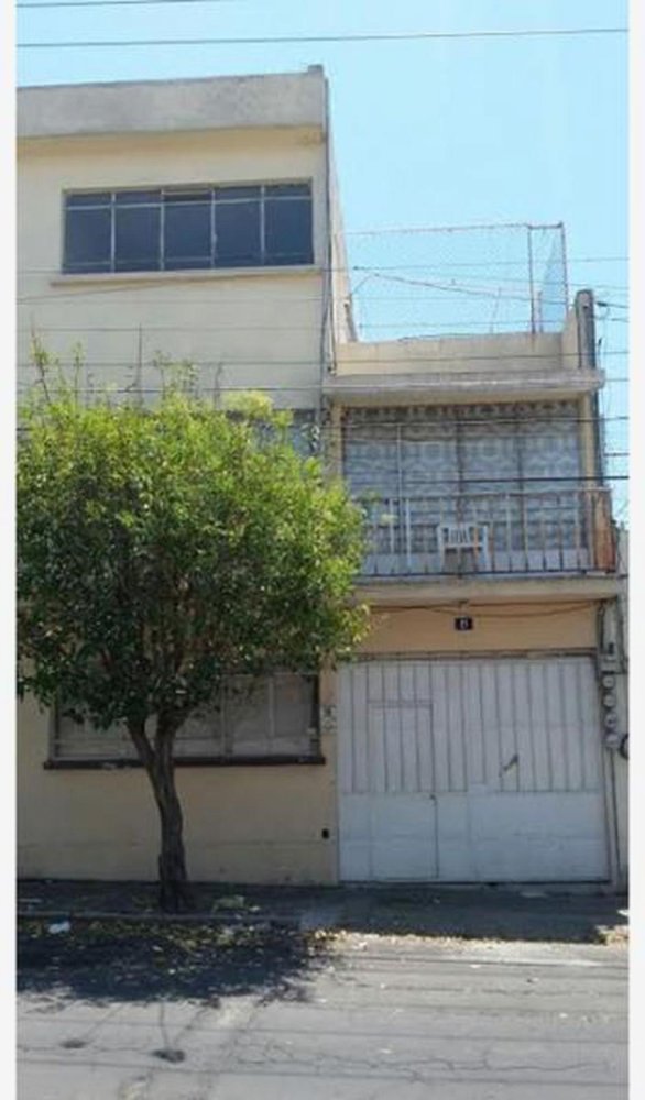 11 bedrooms Building in Puebla, Mexico No. 200016