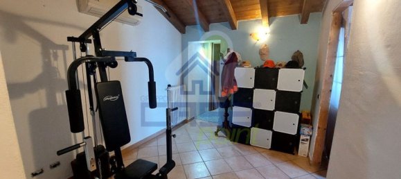 6-Zimmer Haus in Castelnuovo Bocca d'Adda, Italy, Nr. 138976 12