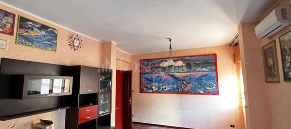 Apartamento de 5 divisões em Reggio Calabria, Italy N.º 167337 5