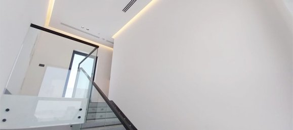 Villa de 5 dormitorios en Al Shamkha, UAE No. 37632 14