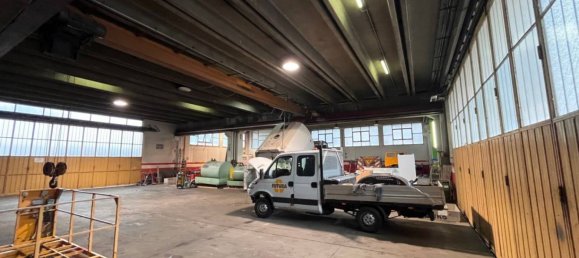 5 rooms Warehouse in Varazze, Italy No. 318856 2