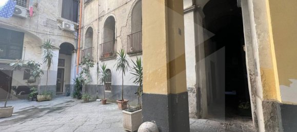 3-Zimmer Wohnung in Naples, Italy, Nr. 17117 32