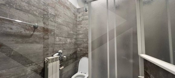 3-Zimmer Wohnung in Naples, Italy, Nr. 17117 12