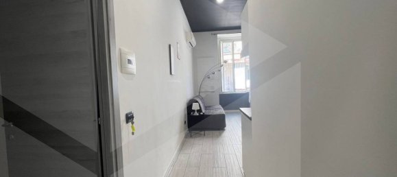 3-Zimmer Wohnung in Naples, Italy, Nr. 17117 14