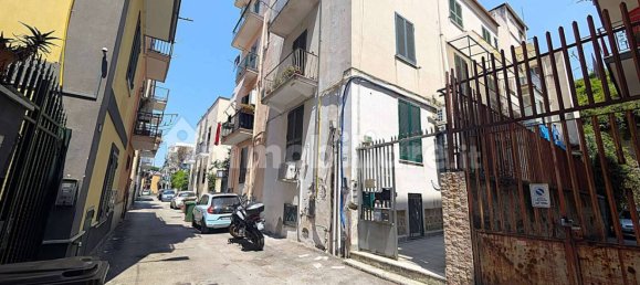 1 bedroom Apartment in Pozzuoli, Italy No. 321875 18
