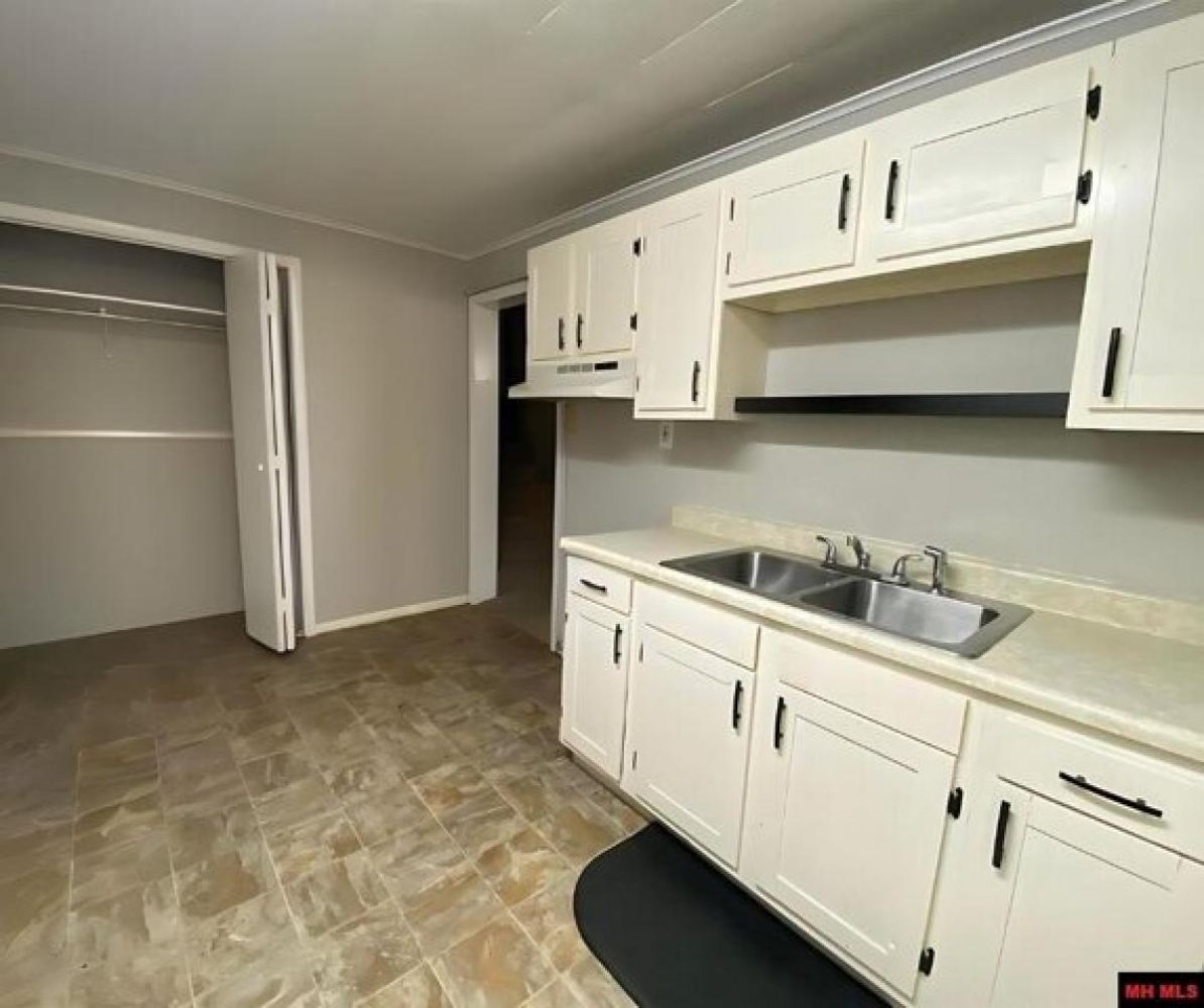 4 bedrooms House in Mountain Home, USA No. 372601