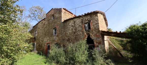 Casa de 15 habitaciónes en Bucine, Italy No. 233192 2