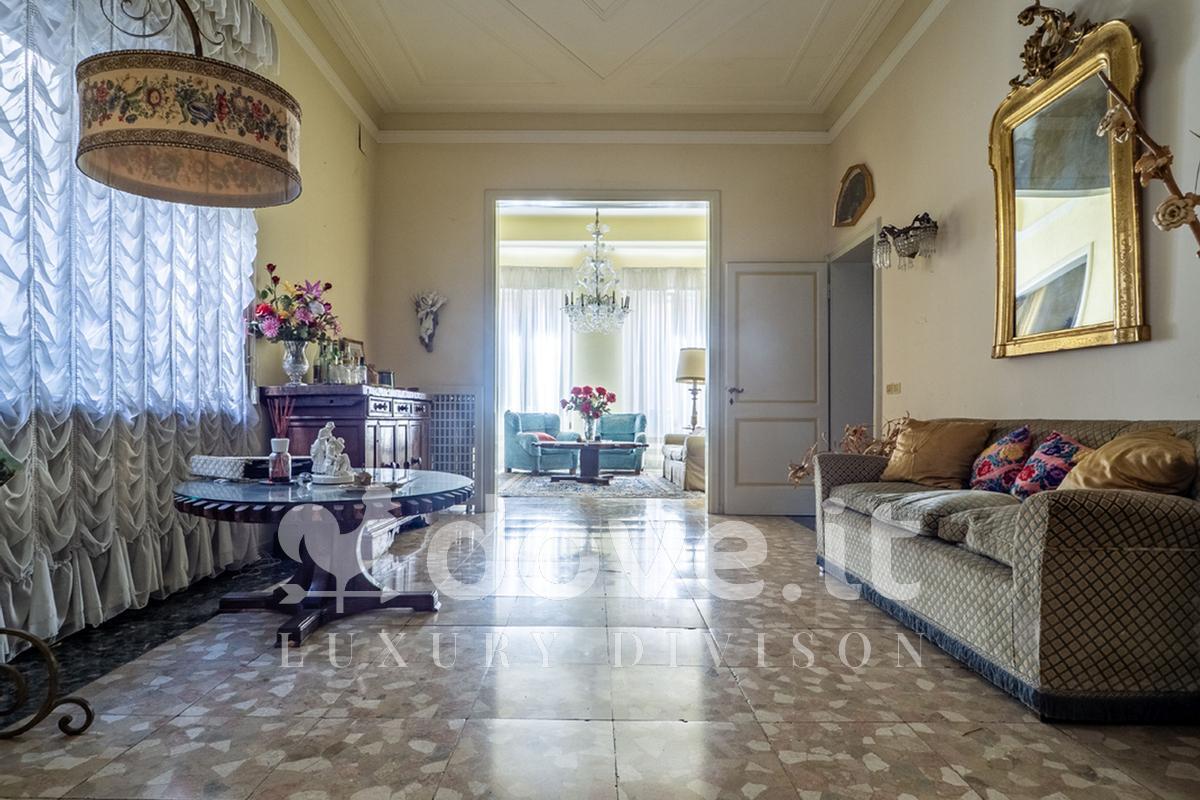 7 Schlafzimmer Wohnung in Ferrara, Italy, Nr. 318984