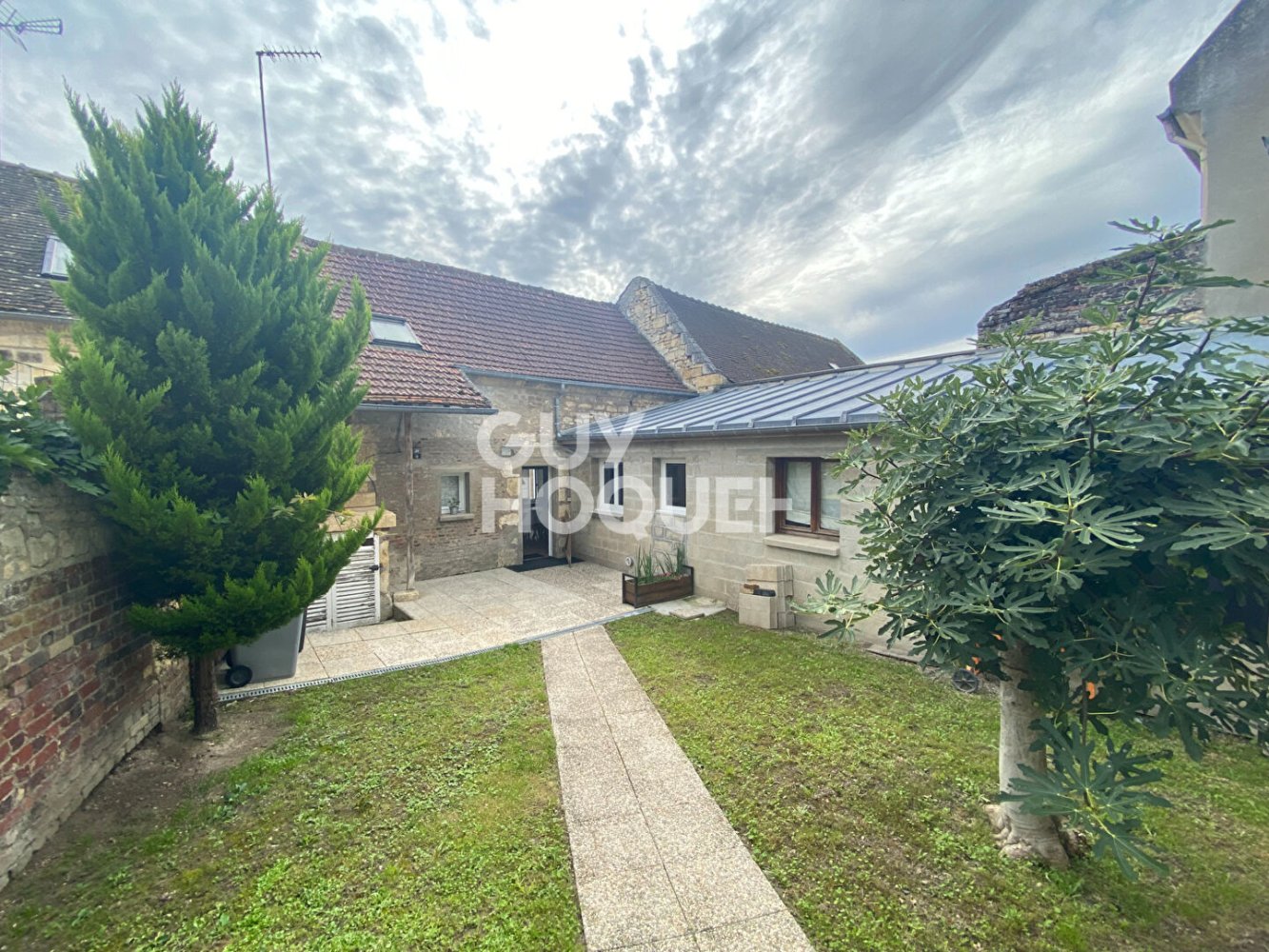 Casa de 3 dormitorios en Monchy-Humieres, France No. 266930