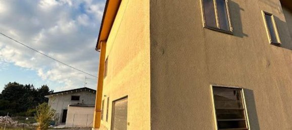 4 rooms House in Campobasso, Italy No. 102968 16
