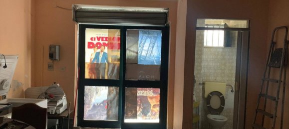 26m² Commercial property in Cosenza, Italy No. 124483 4