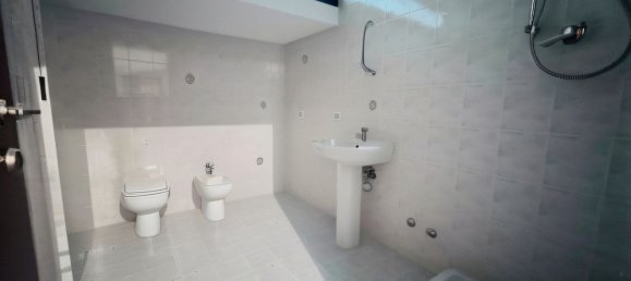 5-Zimmer Wohnung in Monte San Pietro, Italy, Nr. 221079 58