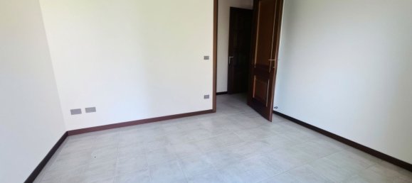 5-Zimmer Wohnung in Monte San Pietro, Italy, Nr. 221079 23