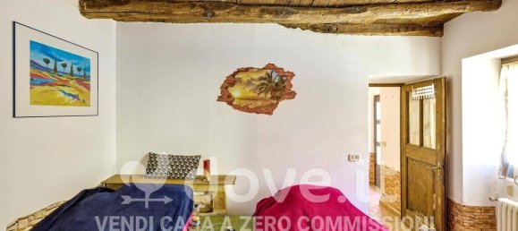 2 Schlafzimmer Wohnung in Luino, Italy, Nr. 361521 22