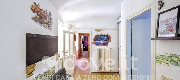2 Schlafzimmer Wohnung in Luino, Italy, Nr. 361521 32
