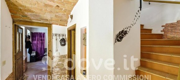 2 Schlafzimmer Wohnung in Luino, Italy, Nr. 361521 28