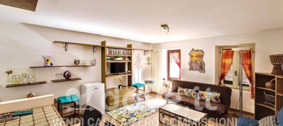 2 Schlafzimmer Wohnung in Luino, Italy, Nr. 361521 7