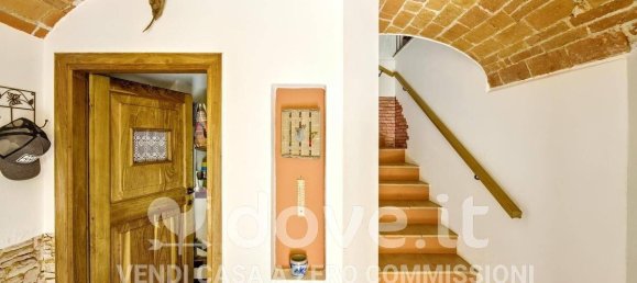 2 Schlafzimmer Wohnung in Luino, Italy, Nr. 361521 27