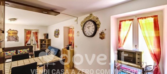 2 Schlafzimmer Wohnung in Luino, Italy, Nr. 361521 13