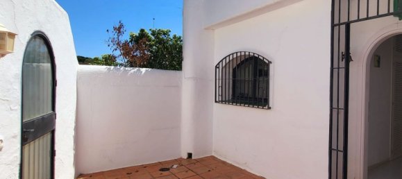 2 Schlafzimmer Haus in Marbella, Spain, Nr. 190165 22