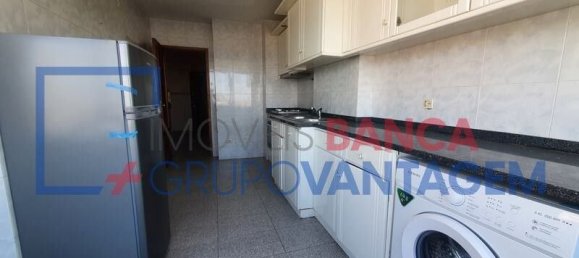 3 bedrooms Apartment in Vila Nova de Gaia, Portugal No. 246347 4