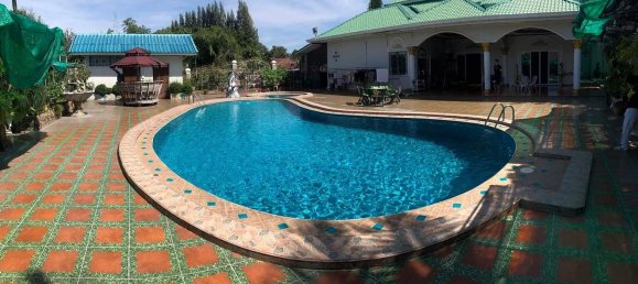 9 bedrooms Cafe / restaurant in Pattaya, Thailand No. 1218 2