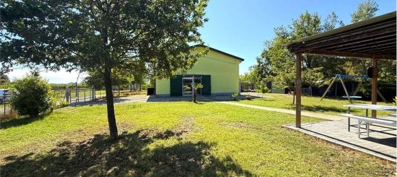 2 rooms House in Carpi, Italy No. 280903 2