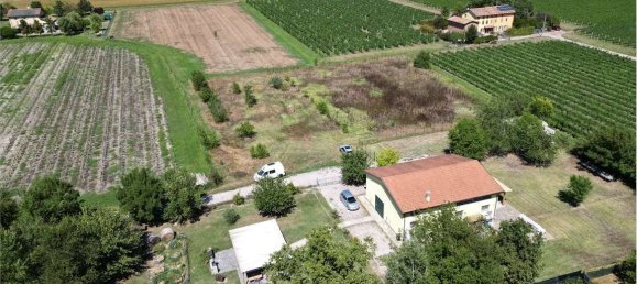 2 rooms House in Carpi, Italy No. 280903 3