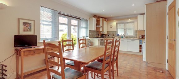 4 bedrooms House in Exmouth, United Kingdom No. 13535 2