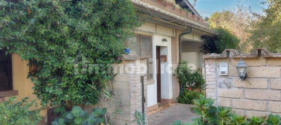 3 bedrooms House in Anguillara Sabazia, Italy No. 200084 11