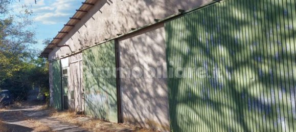 3 bedrooms House in Anguillara Sabazia, Italy No. 200084 10