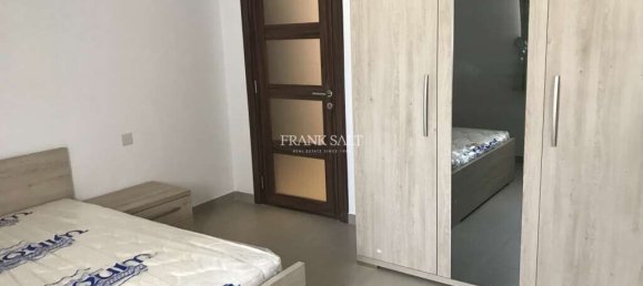 3 bedrooms Apartment in Saint Julian's, Malta No. 6689 11