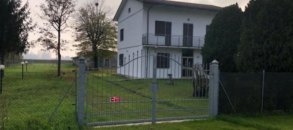 7 rooms House in Reggio Emilia, Italy No. 227576 43