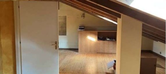 Apartamento de 10 habitaciónes en Carate Brianza, Italy No. 5324 14