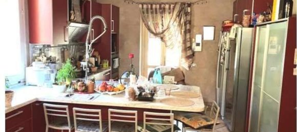 Apartamento de 10 habitaciónes en Carate Brianza, Italy No. 5324 6