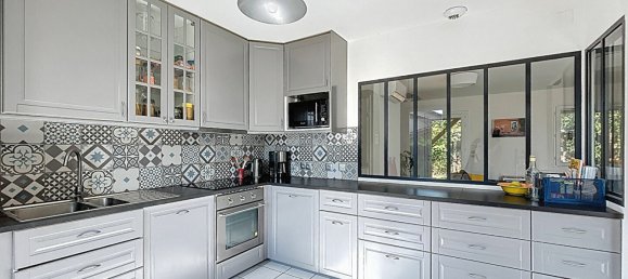 4 bedrooms House in Meximieux, France No. 362094 4