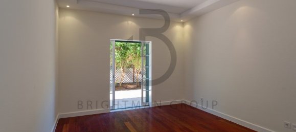 5 غرف نوم منزل ذو طابقين في Cascais, Portugal رقم 137260 27