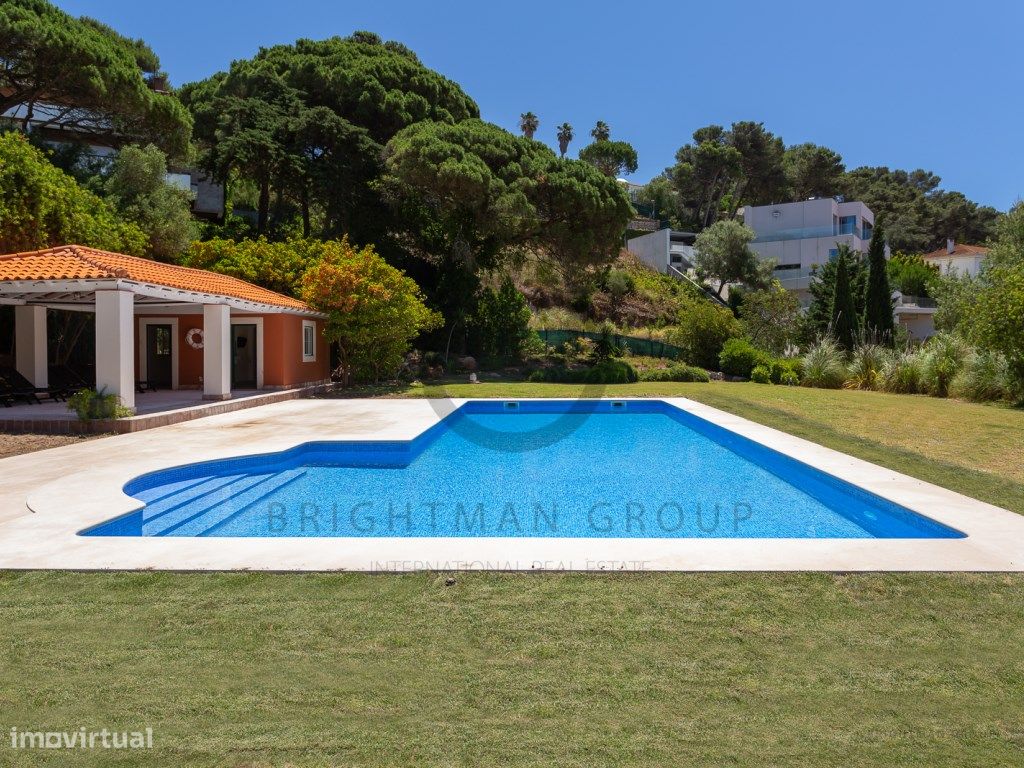 5 غرف نوم منزل ذو طابقين في Cascais, Portugal رقم 137260